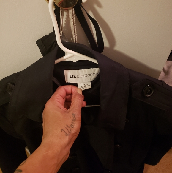 Coat - Picture 2 of 3